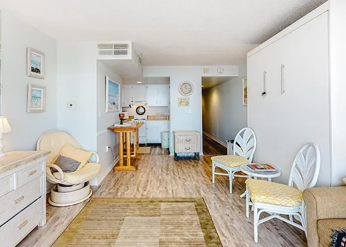 Golden Sands 605